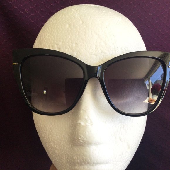 Aldo Sunglasses Large Cat eye - Picture 9 of 11